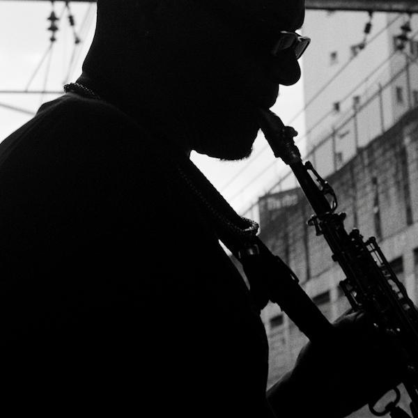 BLACK HOUSE: JAZZ É O CORRE