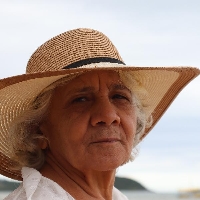 Nascida com a manhã
